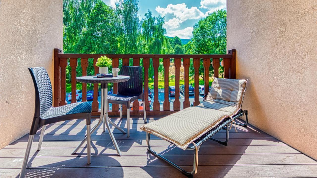 Apartamenty Centrum - Wyszynskiego 9 By Royal Aparts Swieradow-Zdroj Exterior photo